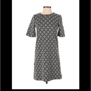 Ann Taylor LOFT Casual Dress Size XS Floral Black White